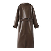 Dames Lange Jas – Bordeauxrode Faux Leather Coat met Retro Silhouet en Tailleceintuu