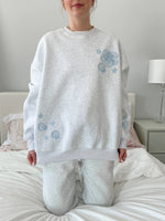 Elinora | Dames Crewneck Sweater met Tropische Parels – Casual Luxe Detail