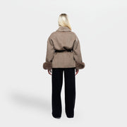 Hella Luxe | Dames Winterjas met Faux Fur en Elegante Tailleceintuur