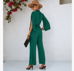 Dames Jumpsuit – Diepgroene Elegantie met Capemouwen voor Feestelijke Gelegenheden