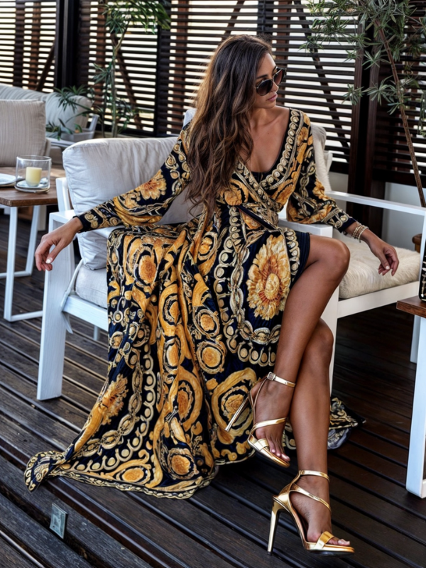 Magda | Dames Maxi Jurk – Boho Stijl – Hoge Split – Gouden Bloemenprint