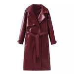 Dames Lange Jas – Bordeauxrode Faux Leather Coat met Retro Silhouet en Tailleceintuu