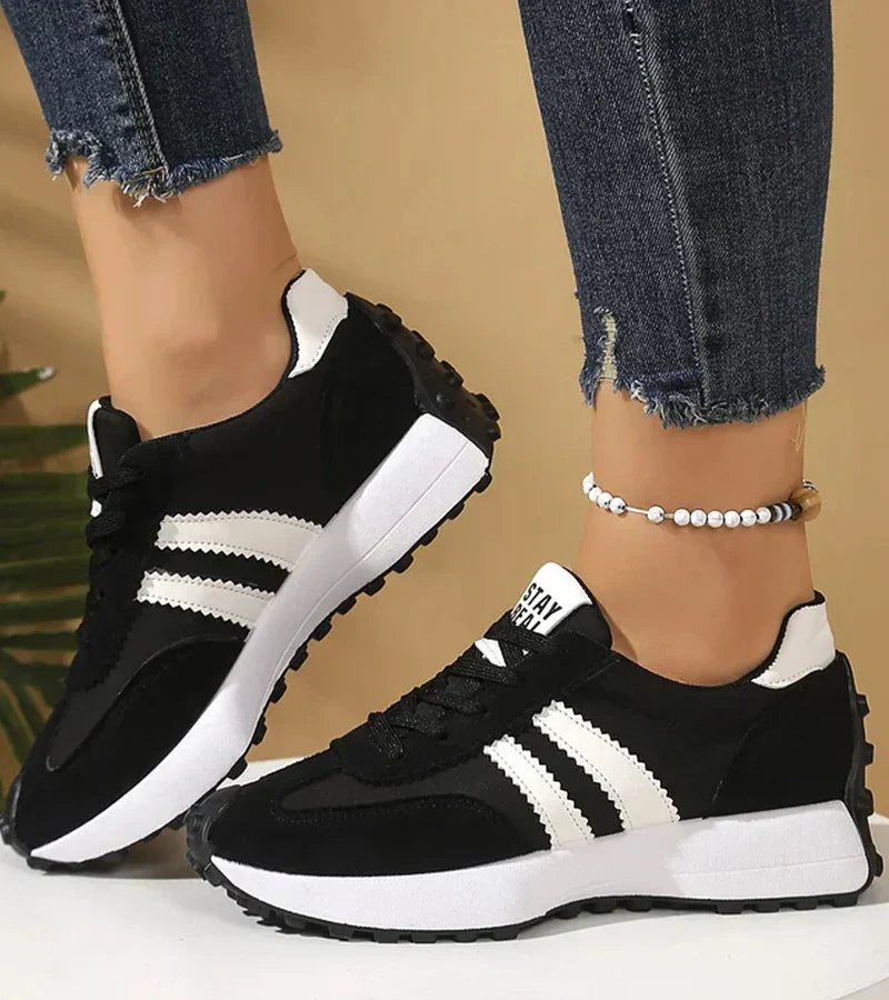 Mariska - Orthopedische sneakers met veters