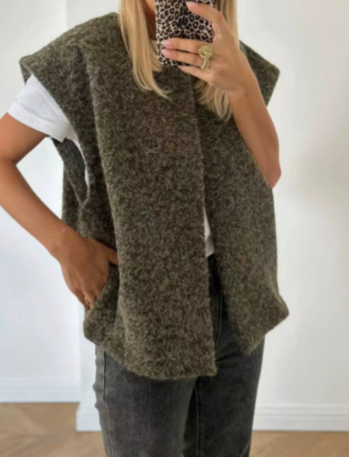 Lolita | Dames vest van luxe mohairmix met ruimvallende pasvorm