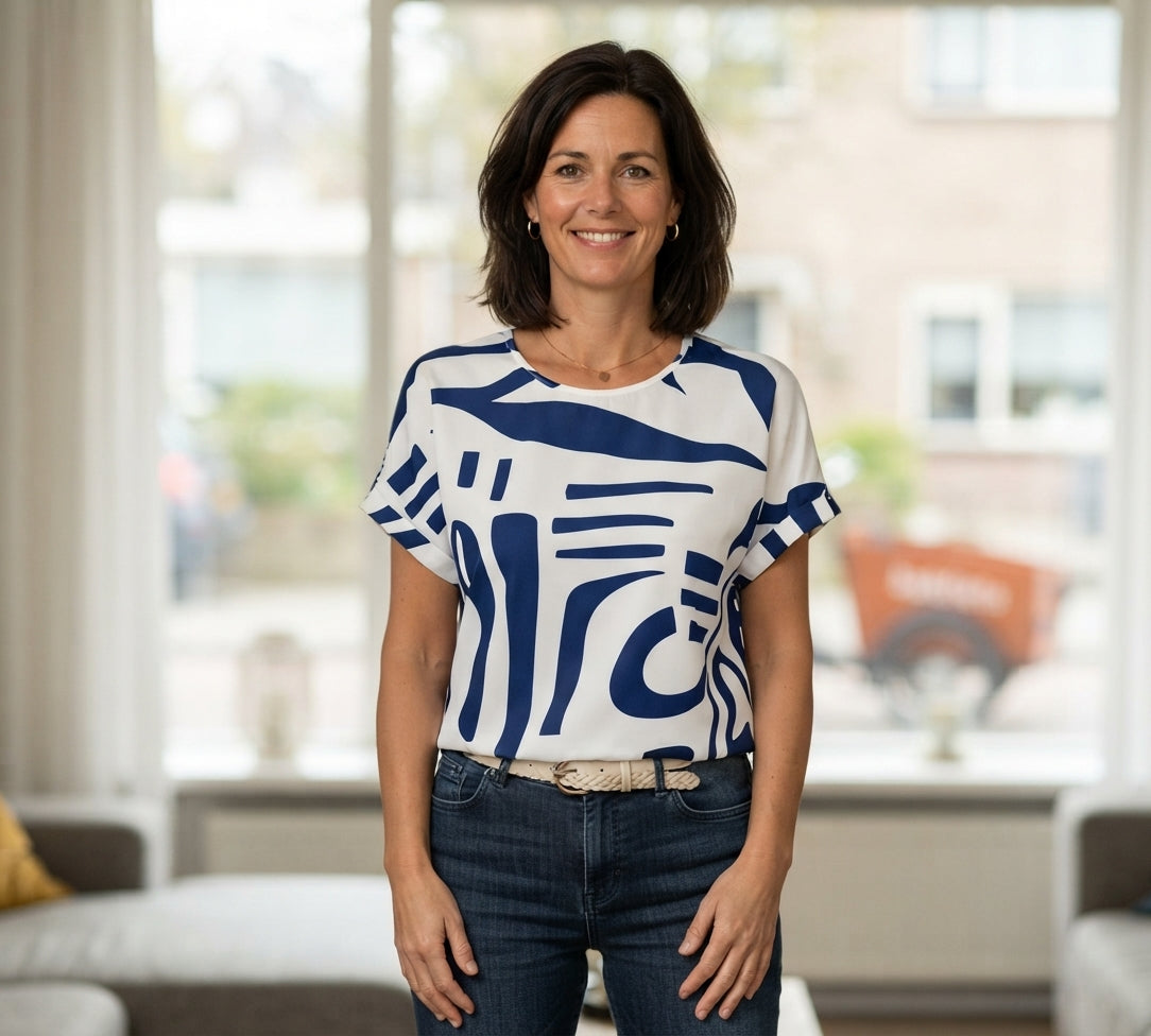 Daphne | Abstract bedrukt t-shirt voor dames