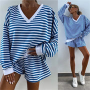 Dames Oversized Set – Casual voor Thuisgebruik, Met Gestreepte Details en Korte Broek