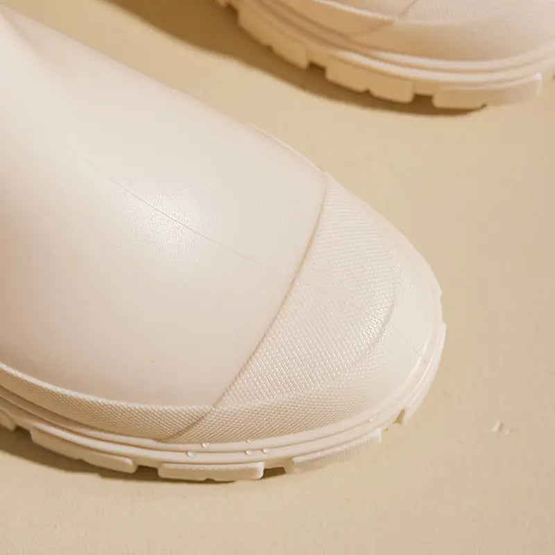 Eira | Dames regenlaarzen met verhoogde hak en elastische sluiting – waterdicht & slipvast