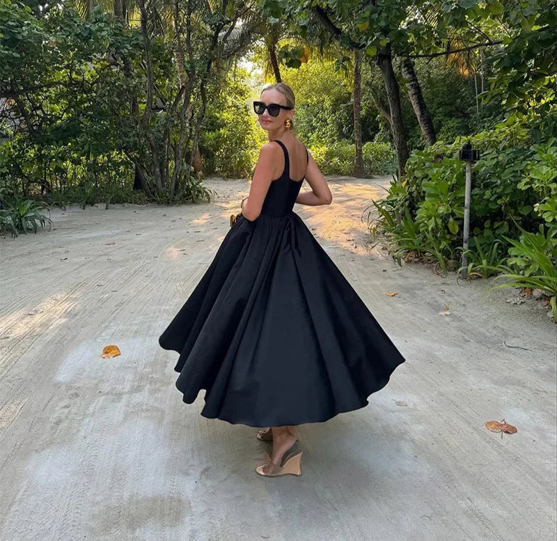 Dames Jurk – Mouwloos – A-lijn Midi – Vierkante Hals – Elegante Tailleaccentuatie