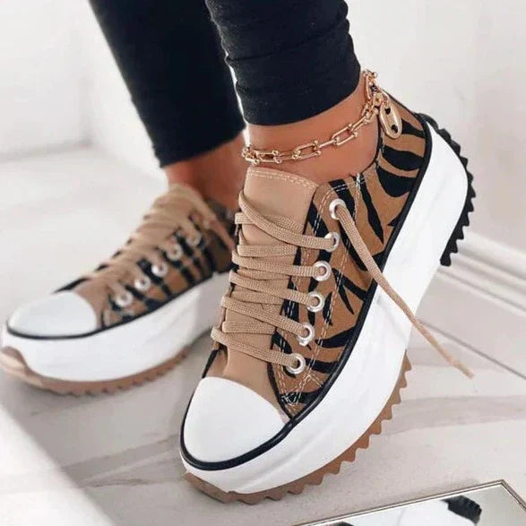 MM | Modieuze sportschoenen met platform