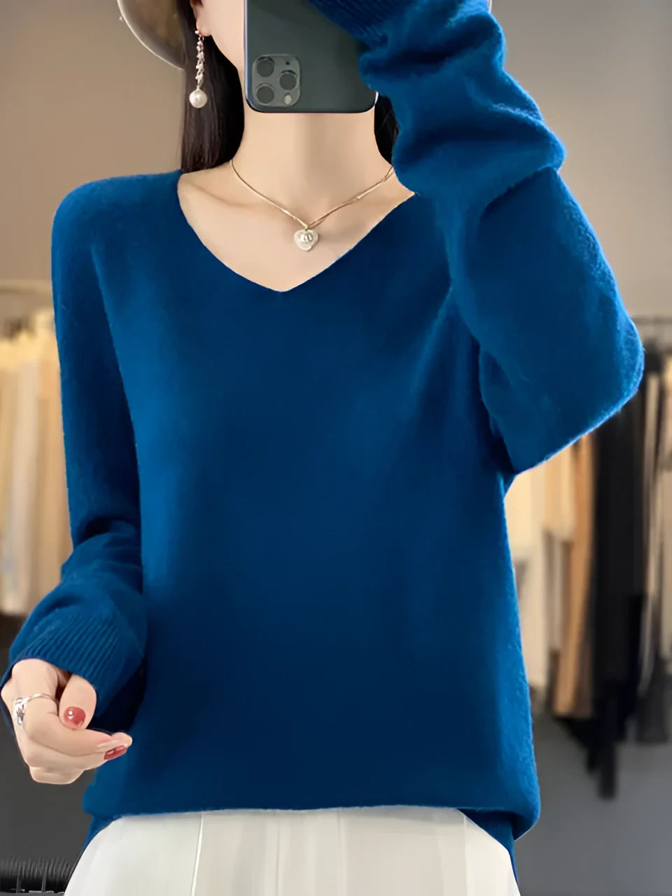 Dames Luxe V-Hals Kasjmiertrui – Smaragdgroen, Warm en Comfortabel voor Herfst en Winter