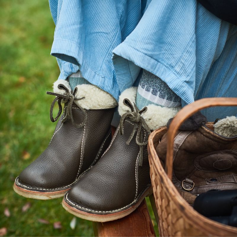 Dames Waterdichte Winterlaarzen – Zwart Leer, Warm en Comfortabel voor Koude Weersomstandigheden