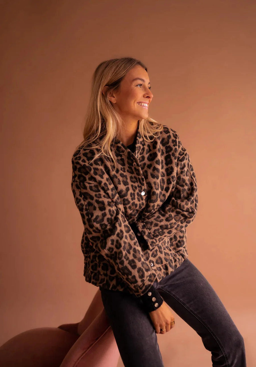 Larissa - Dames Bomberjack met Luipaardprint