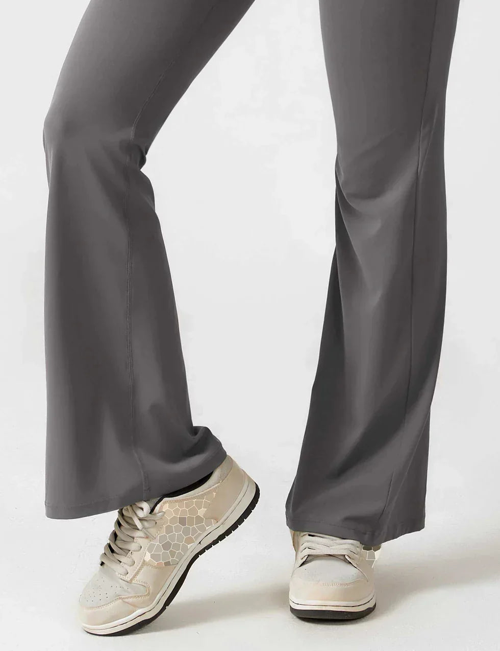 Flared Scrunched V-Back Jumpsuit voor Dames