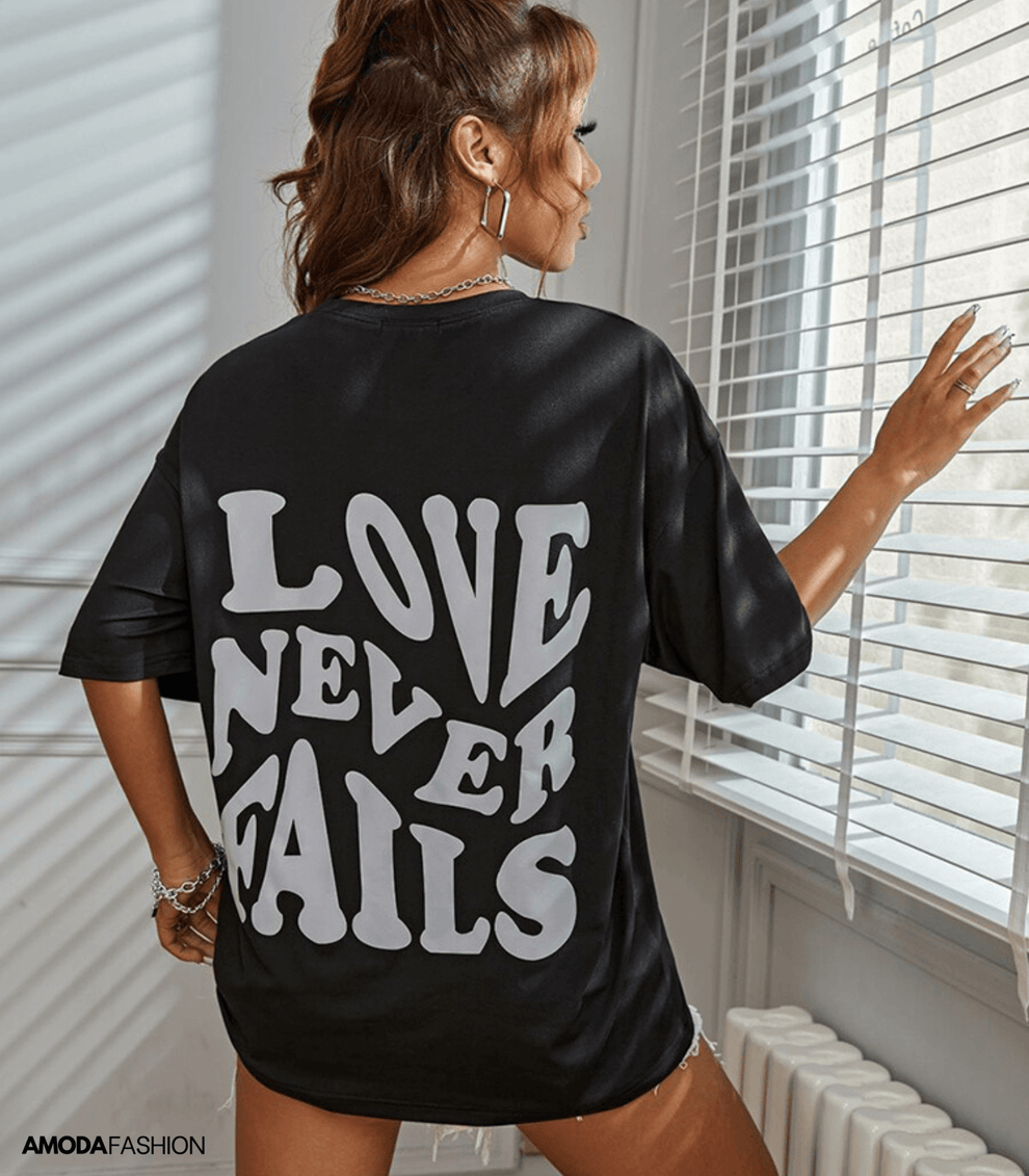 Edeline - Love Never Fails T-Shirt Met Rugprint