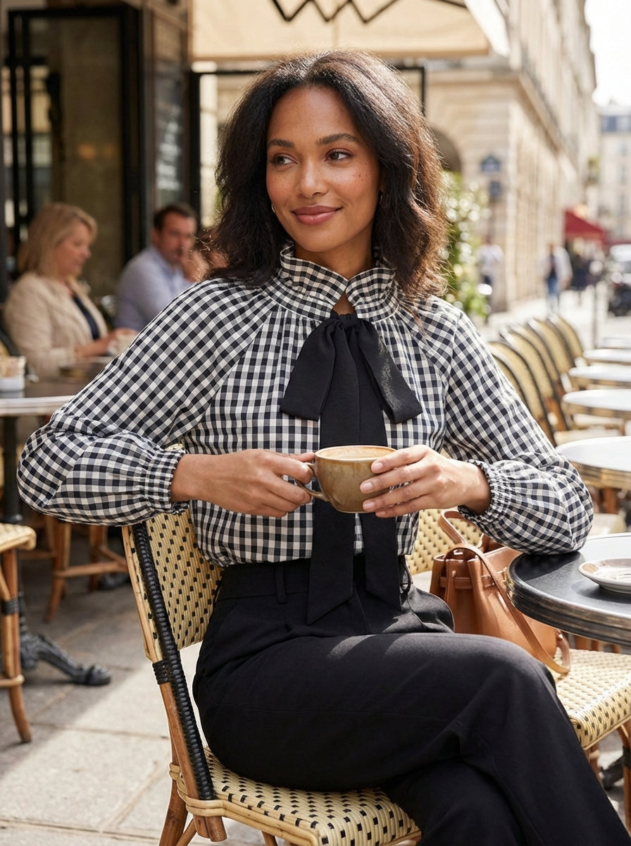 Dames Getailleerde Blouse – Met Hoge Kraag en Strik, Geschikt voor Werk en Dagelijks Gebruik