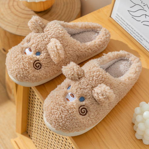 Amy  - De schattige fluffy dieren pantoffels!