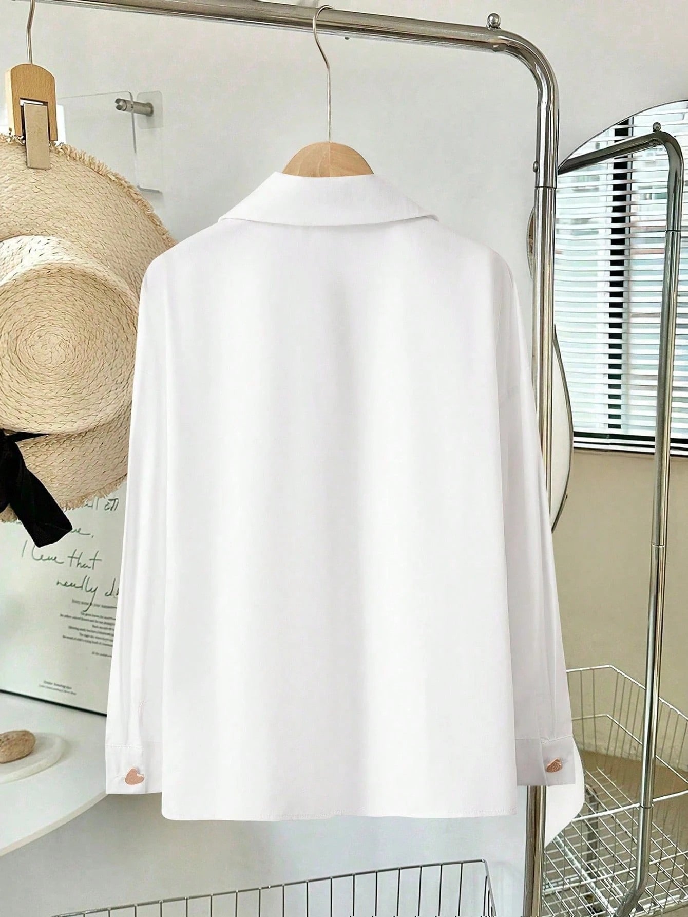 Dames Getailleerd Blouse – Met Knopen, Geschikt voor Casual en Werk