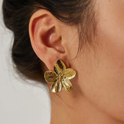 Luxe Bloem Oorbellen voor Dames in Gouden Afwerking | Tijdloze Statement Sieraden voor Feestelijke Gelegenheden