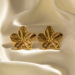 Luxe Bloem Oorbellen voor Dames in Gouden Afwerking | Tijdloze Statement Sieraden voor Feestelijke Gelegenheden