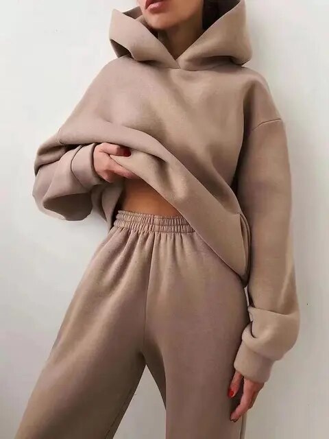 Skylar - Oversized trainingspak met capuchon
