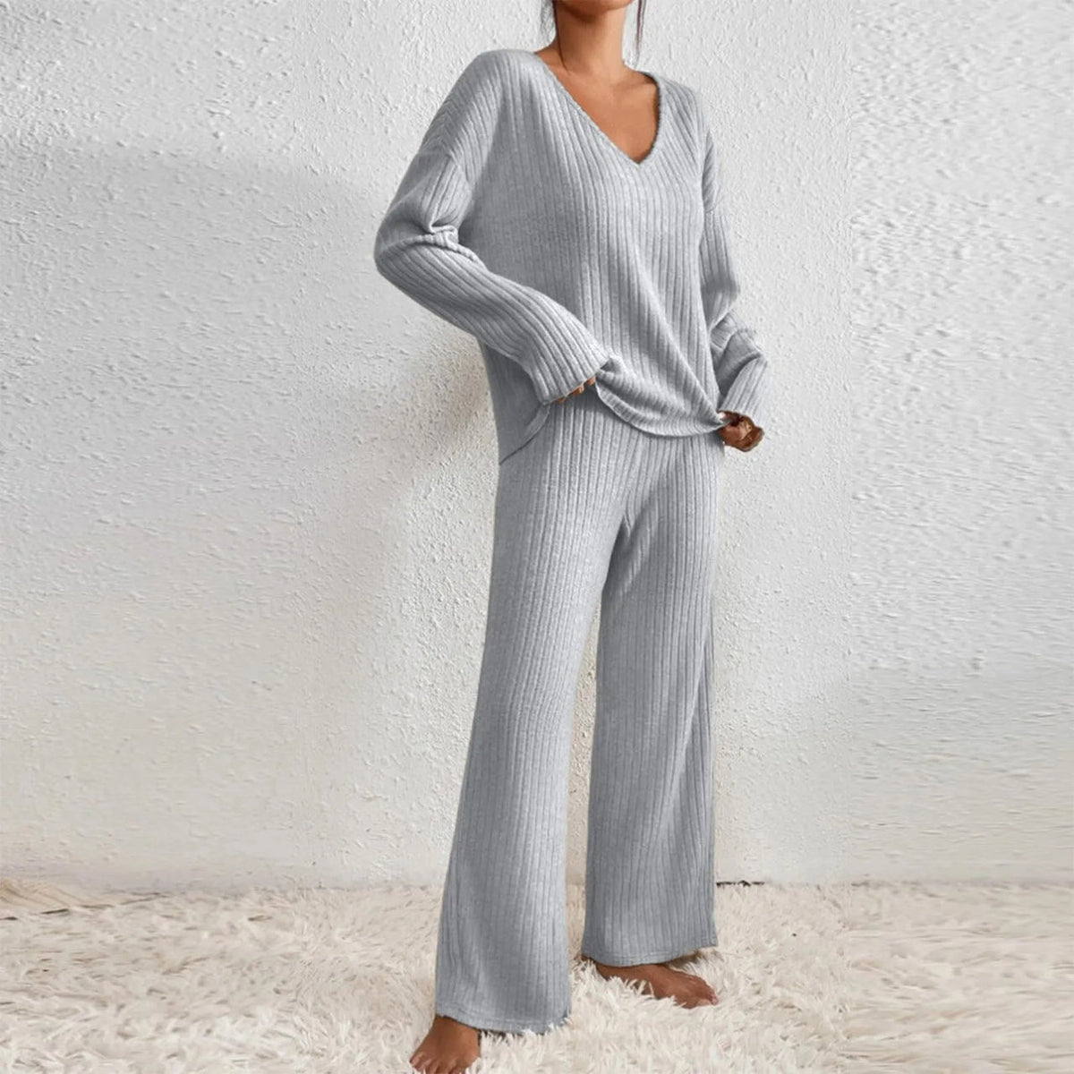 Tricia | Dames gebreide set met V-hals en losse pasvorm