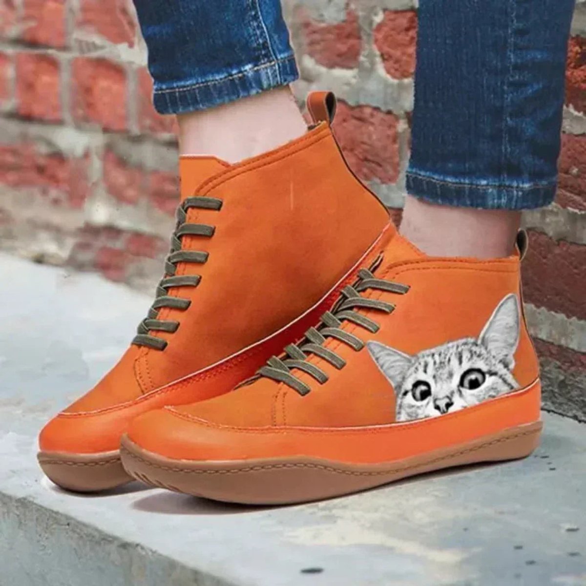 Dames Enkellaarzen met Kattenprint en Veters – Vegan Leer